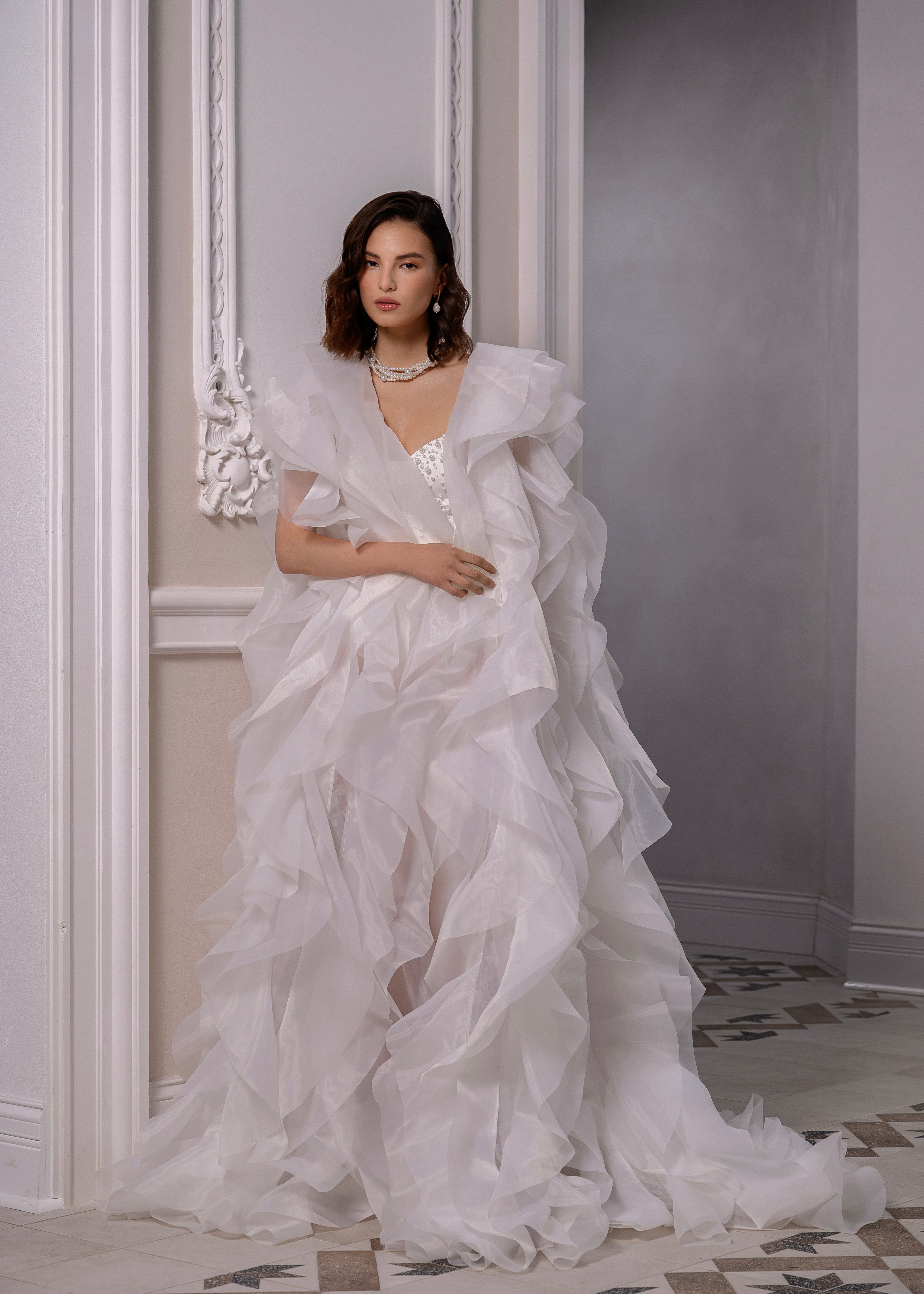 Frivole bridal robe