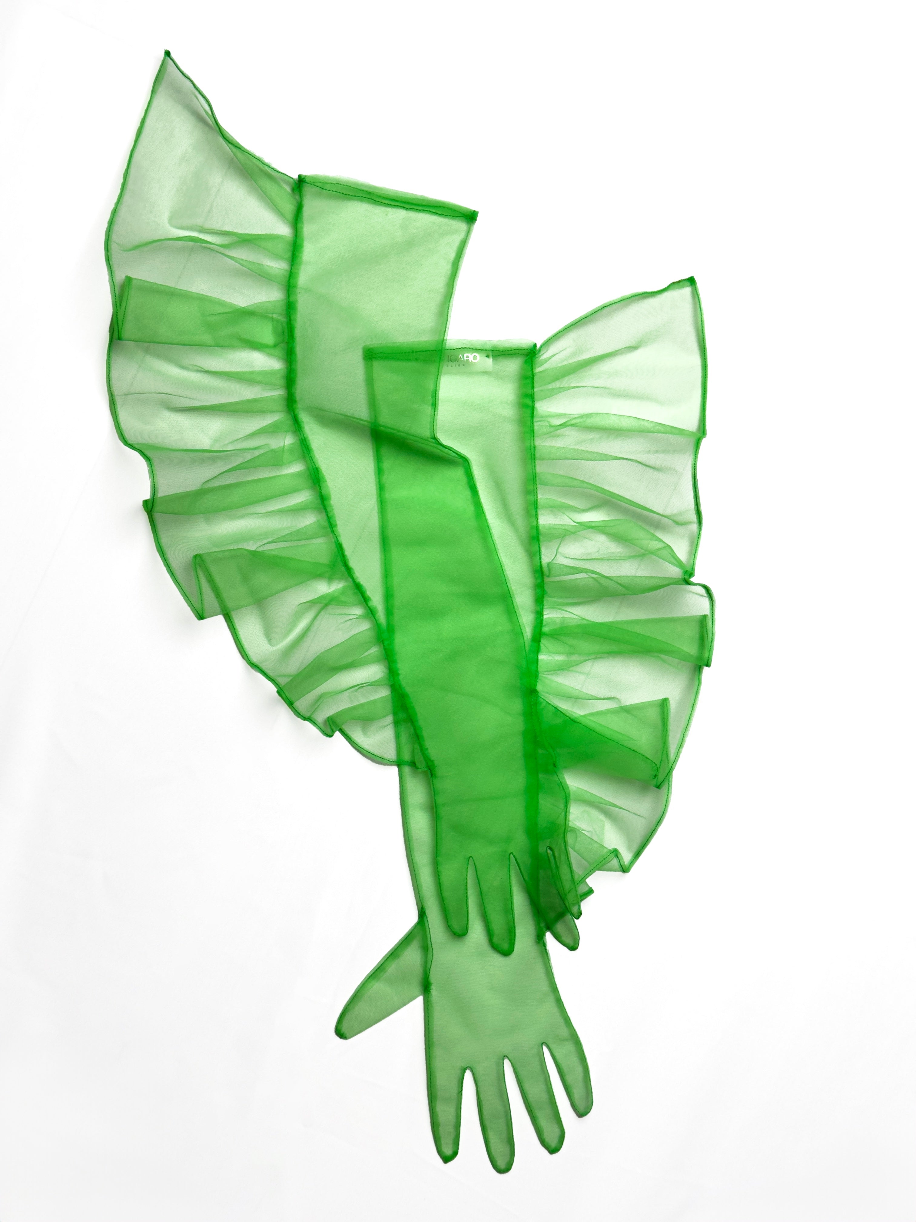 قفازات من التول مزينة بكشكشة