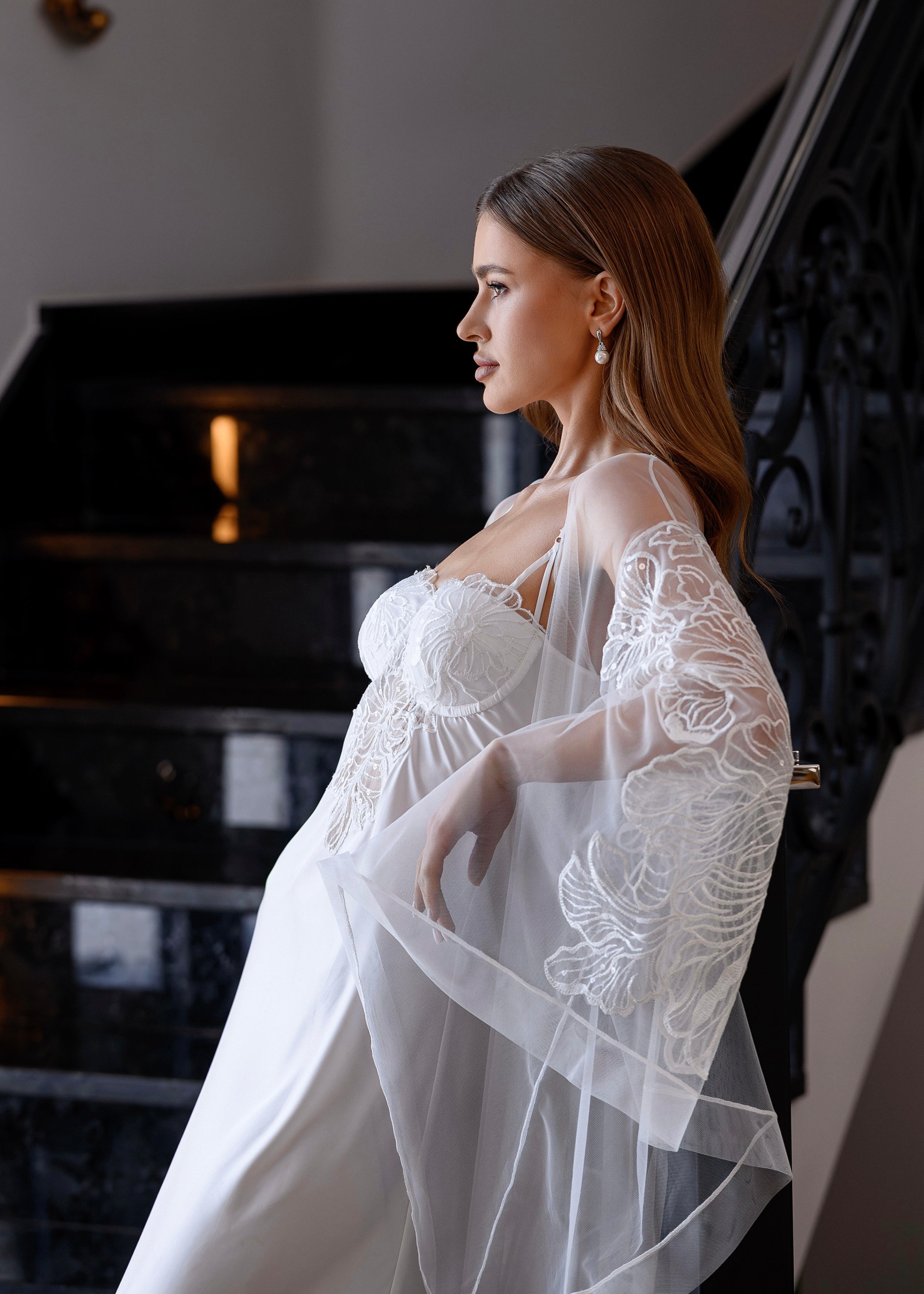 رداء زفاف إمبر