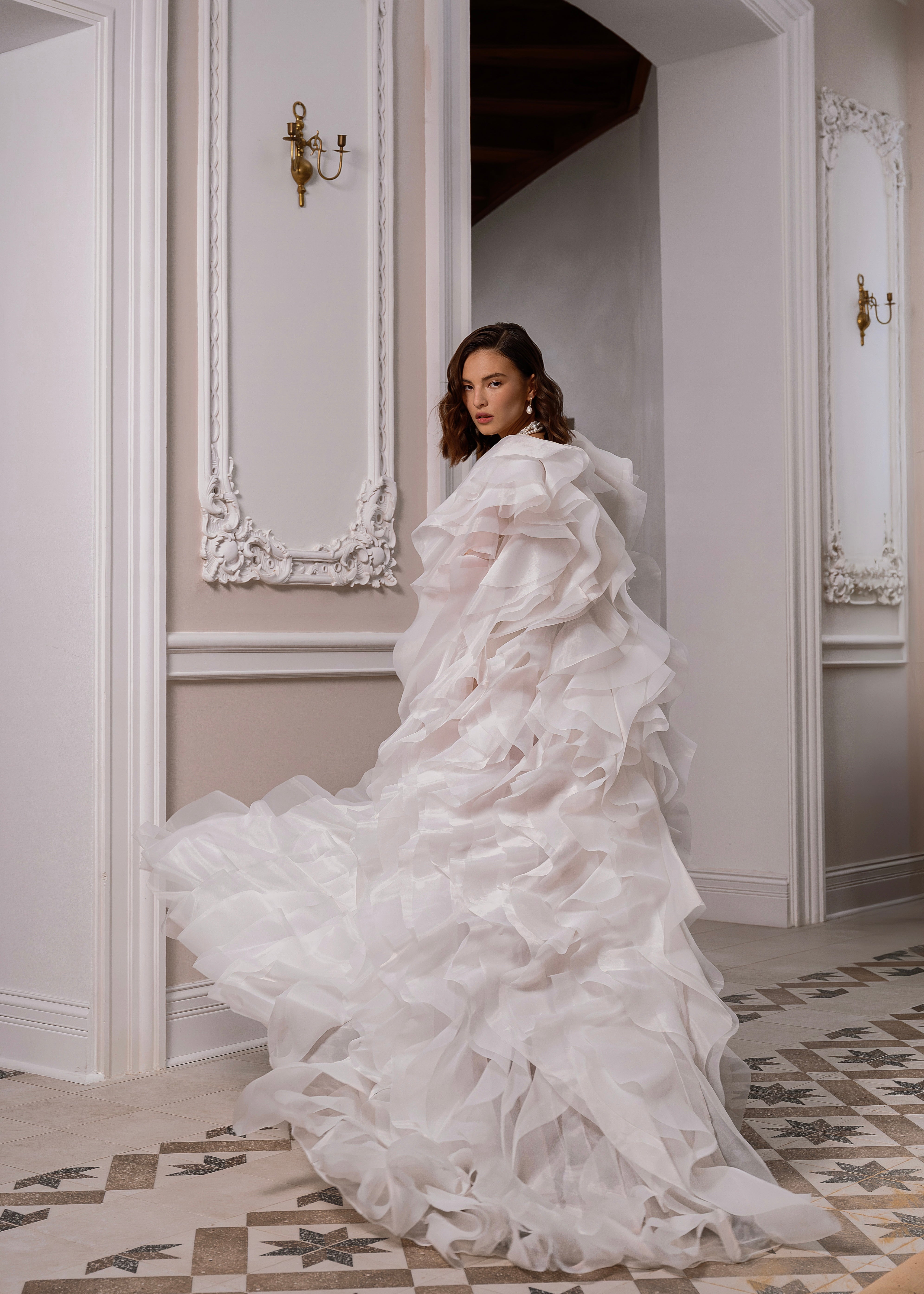 Frivole bridal robe