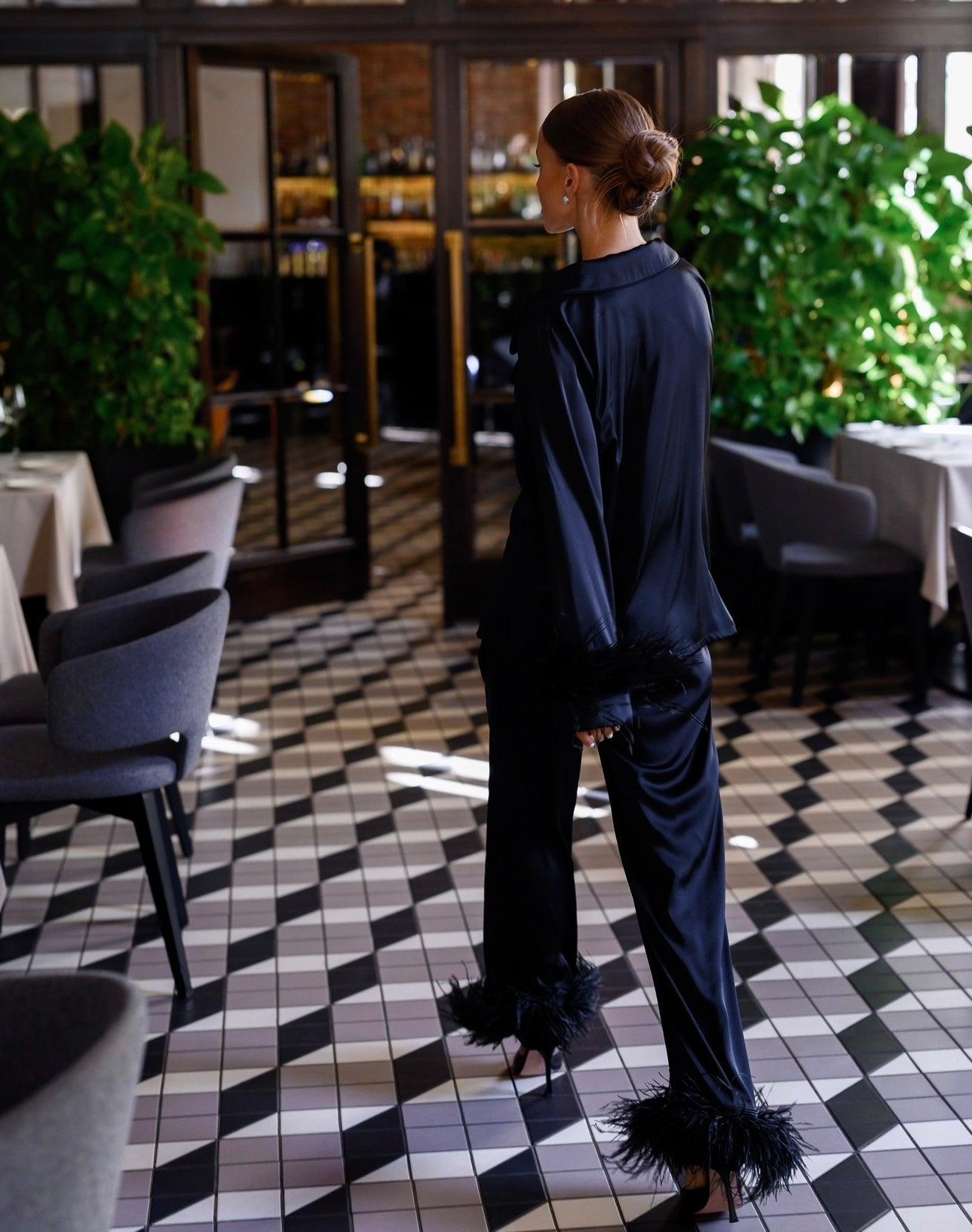 Emilie Black - voirbride