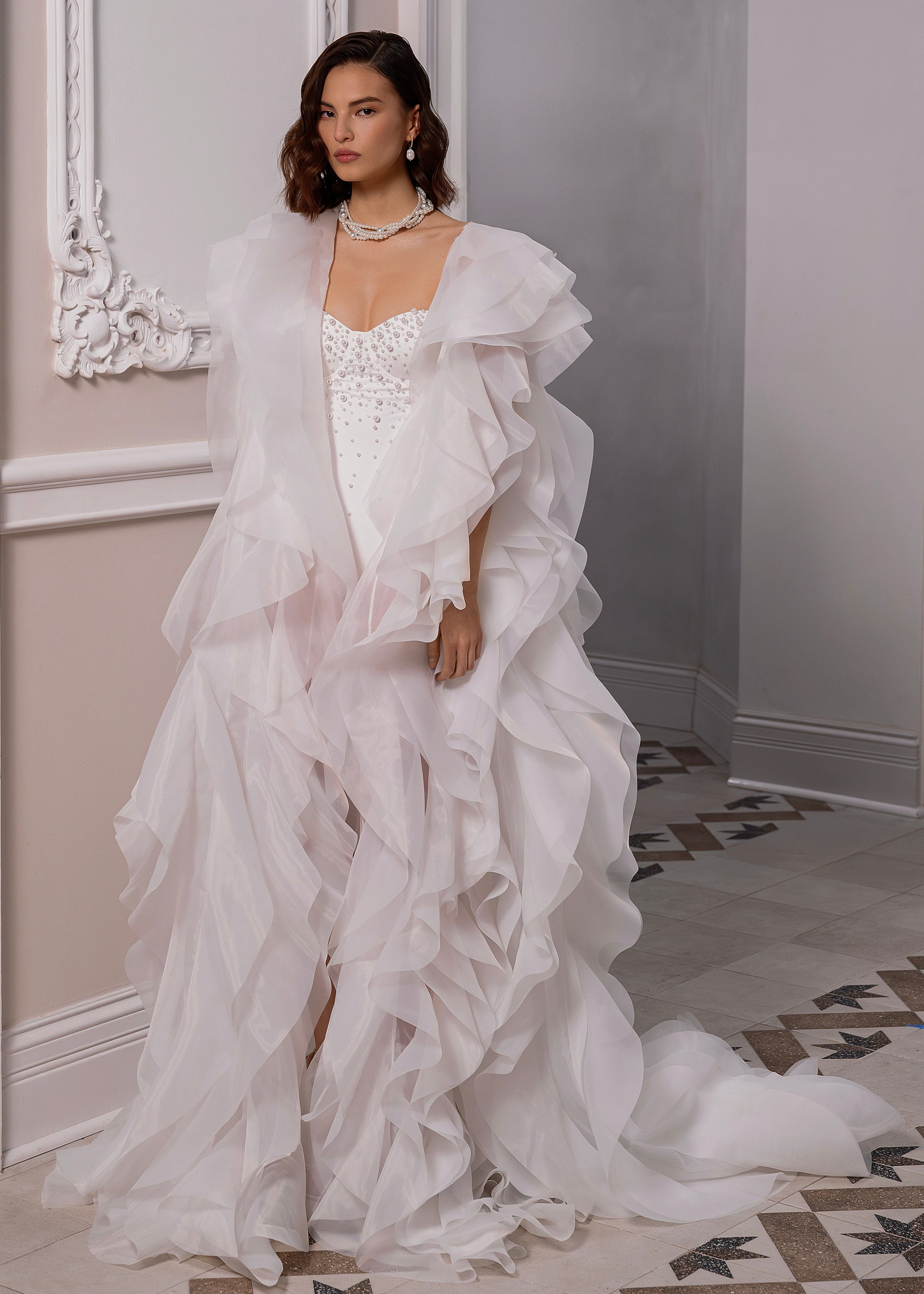 Frivole bridal robe