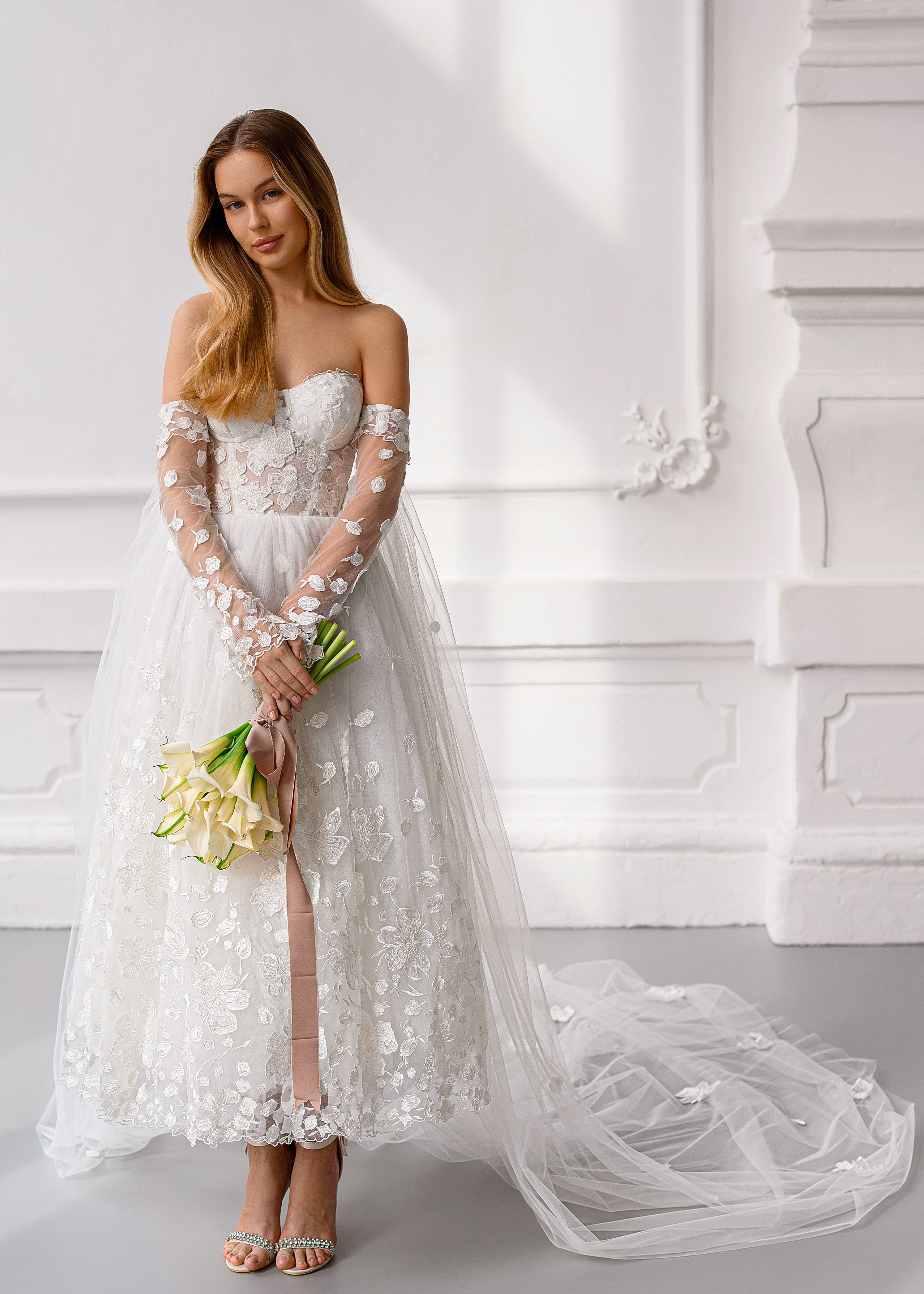 Celine +cape & gloves