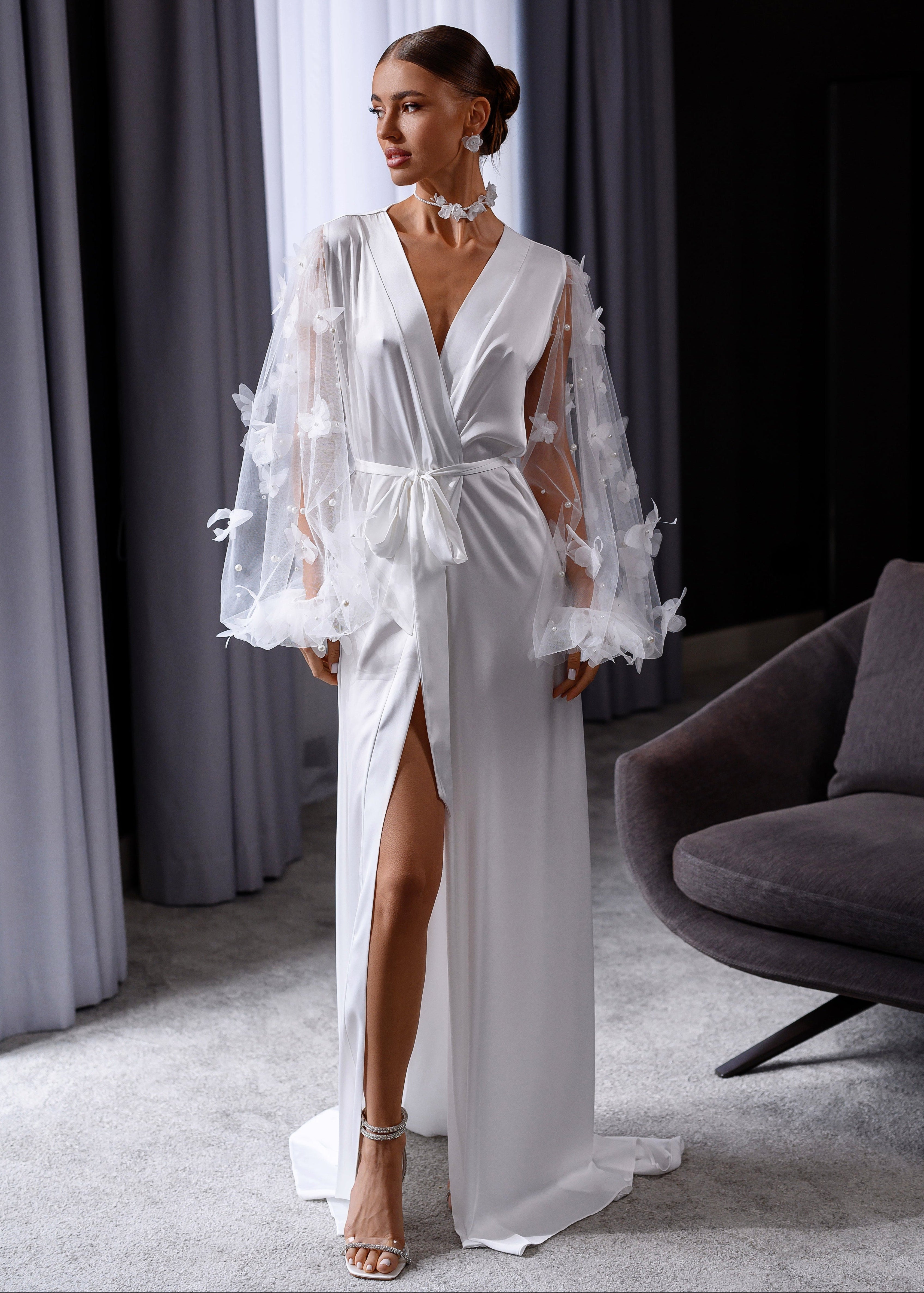 Aurelia Bridal robe