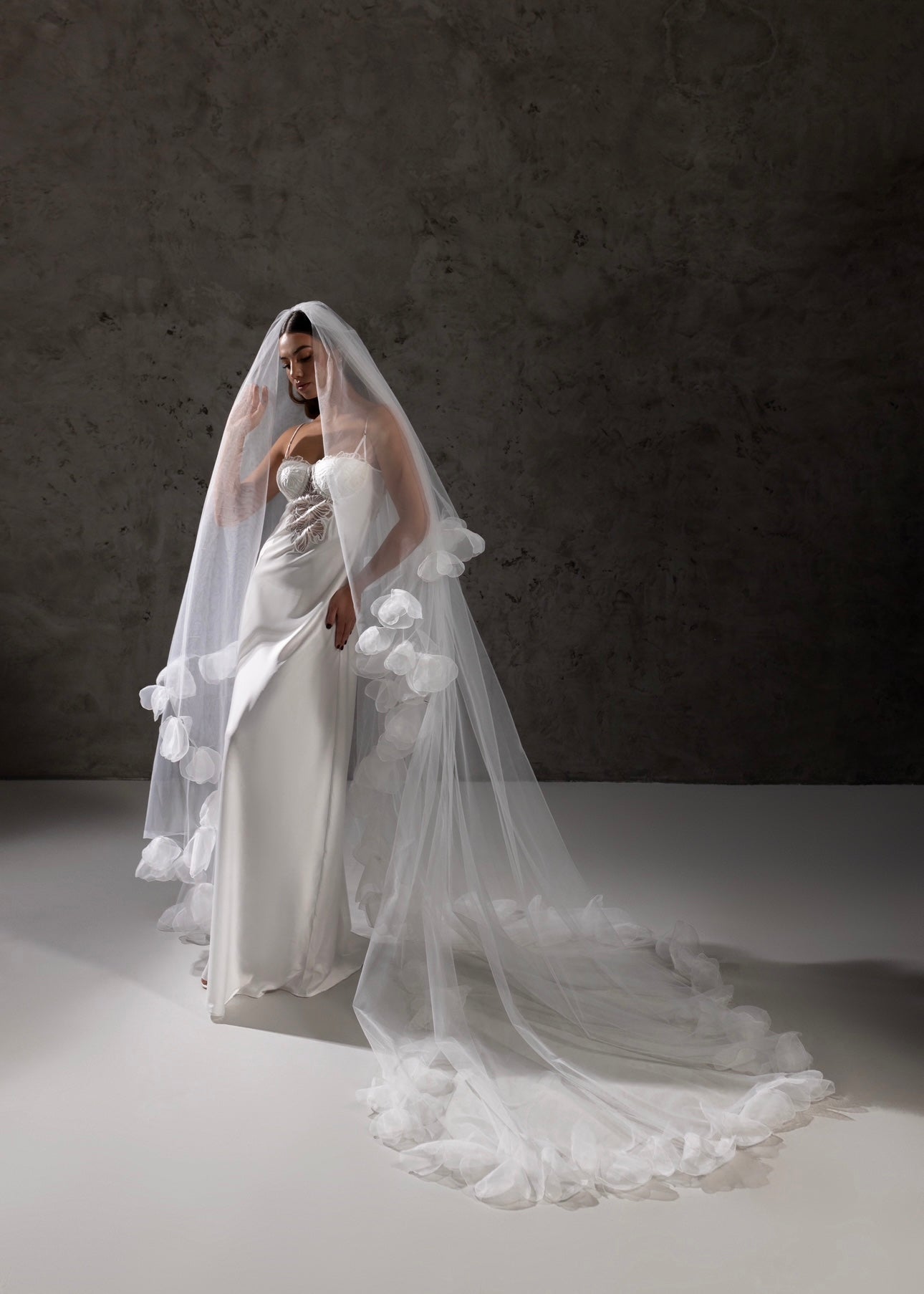 عينة طرحة أليس، طولها 36 بوصة / 0.9 متر 