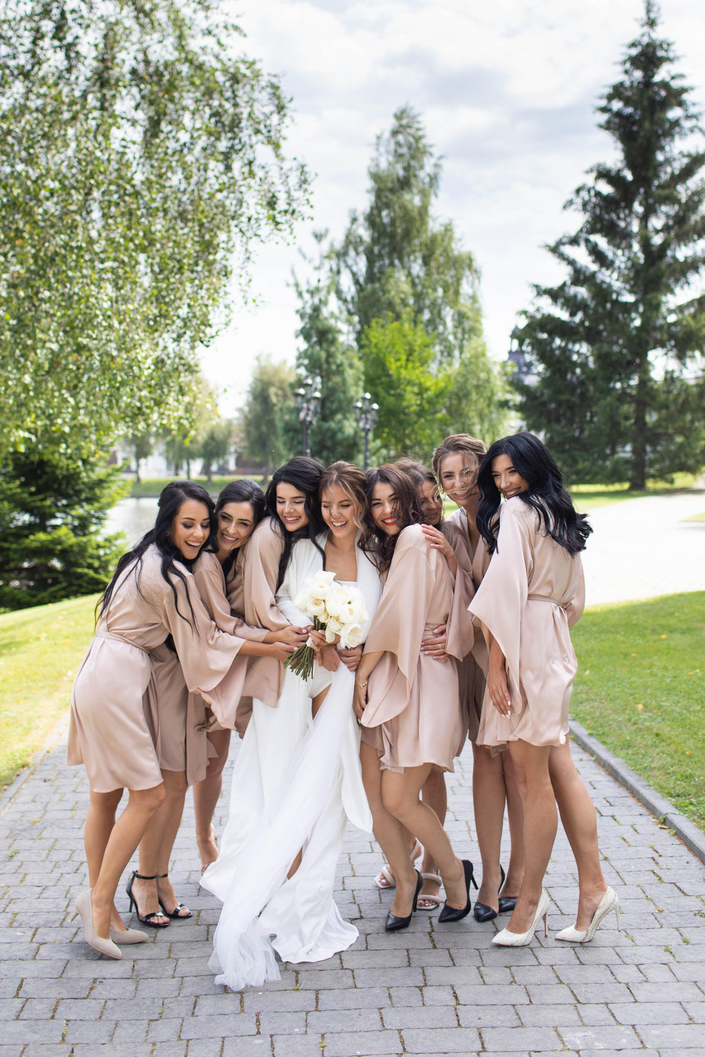 Bridesmaids robe - voirbride
